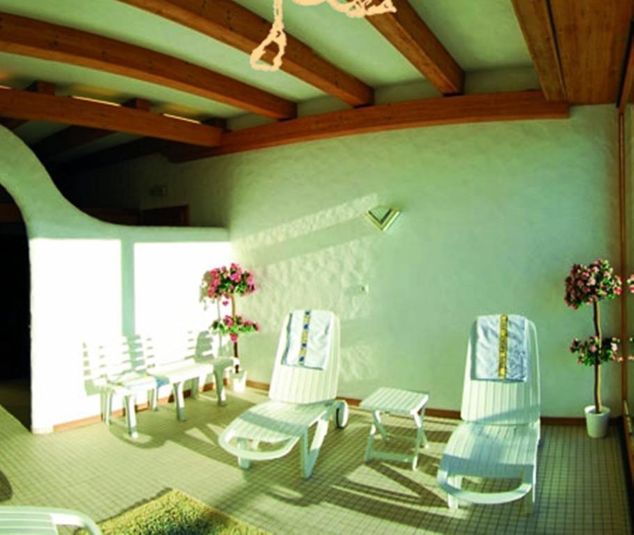 Panoramahotel Post Sant'Andrea in Monte Exteriör bild