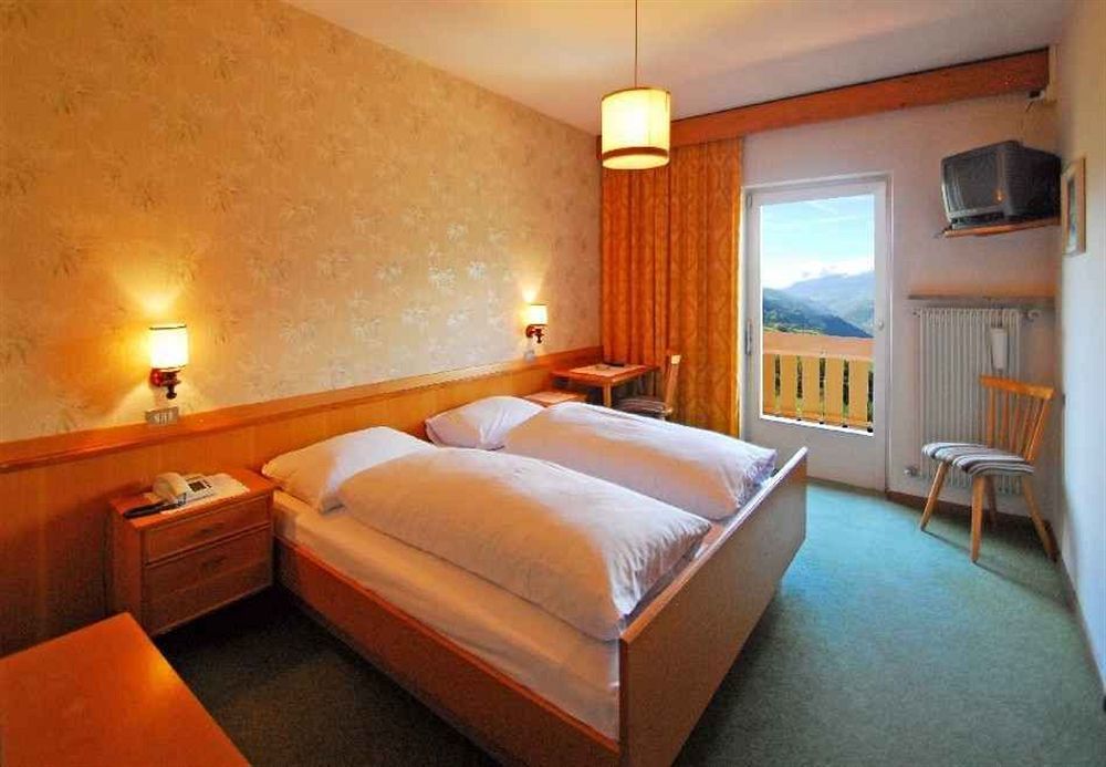 Panoramahotel Post Sant'Andrea in Monte Exteriör bild